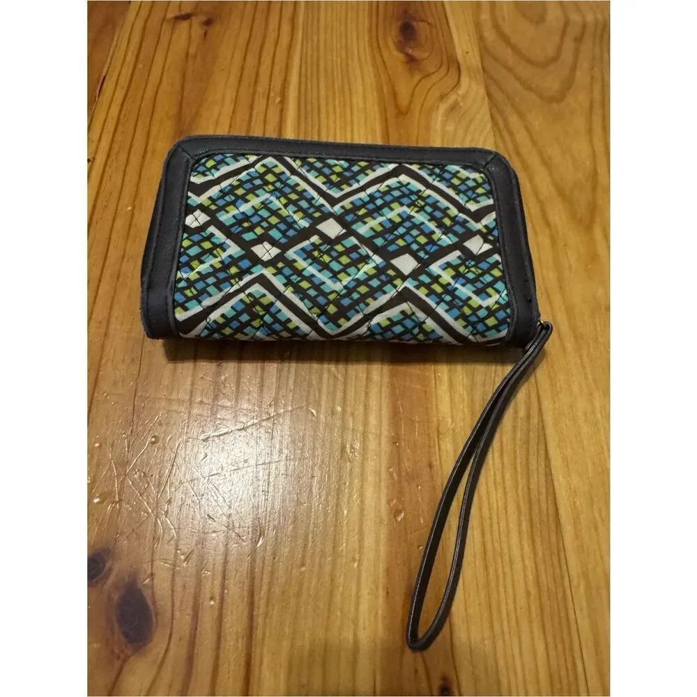 Vera Bradley Zip Around Wallet Wristlet Clutch Brown Blue Rain Forrest Print - Picture 10 of 11